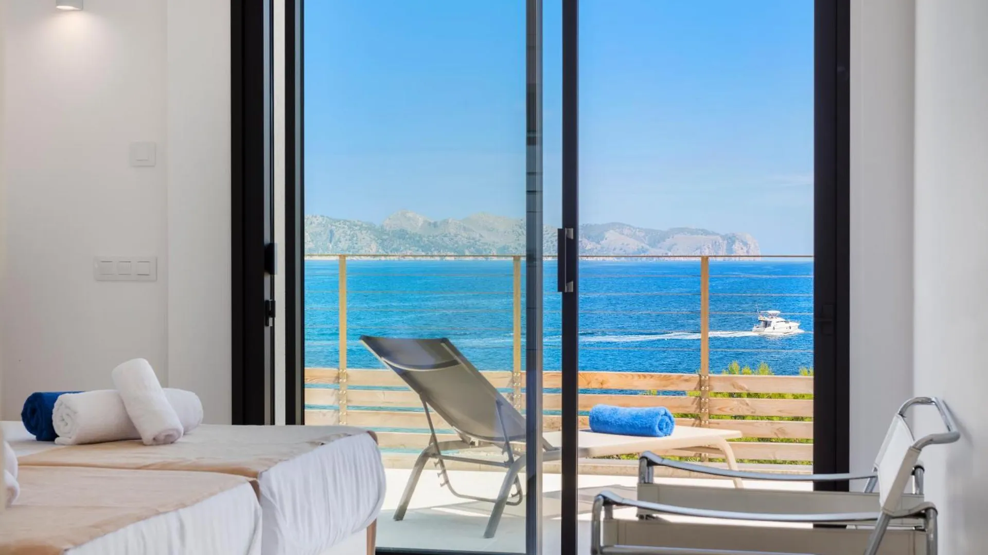 Cielo de Bonaire Villa Seablue Alcudia - By Emerald Stay