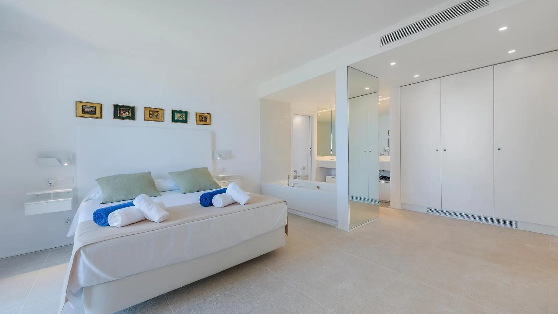 Cielo de Bonaire Villa Seablue Alcudia - By Emerald Stay